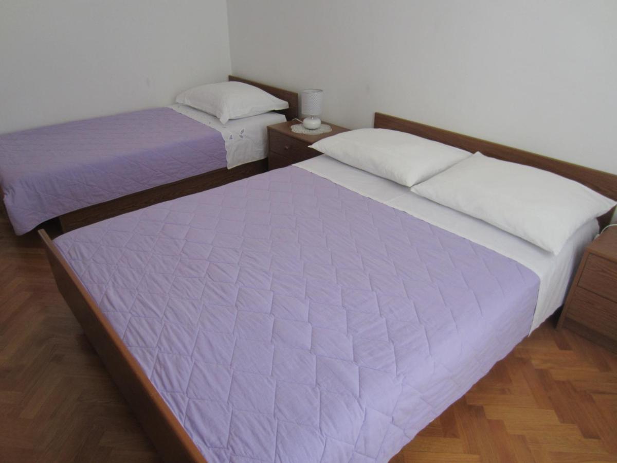 Ivic Apartments Vodice Croatia מראה חיצוני תמונה