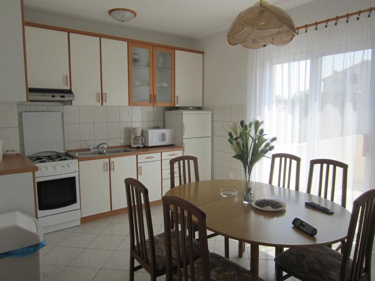 Ivic Apartments Vodice Croatia מראה חיצוני תמונה